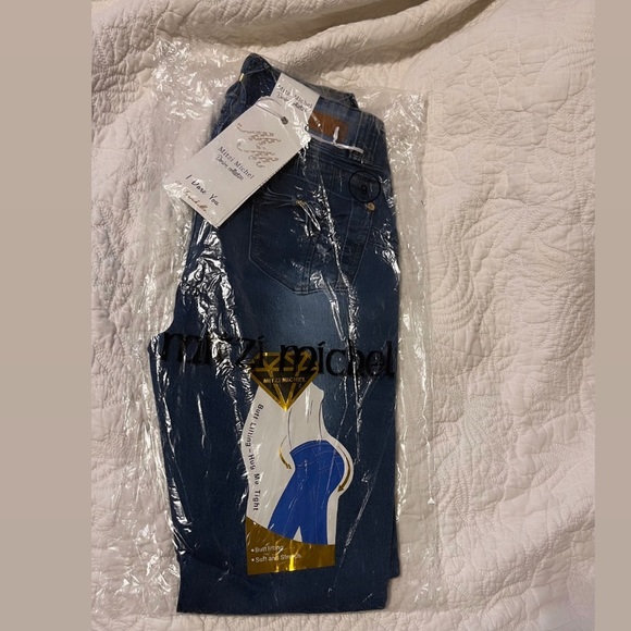 Mitzi Michel Women's Size 9 Shaping High Waisted Butt Lifting Jeans Dark Blue - Picture 4 of 5